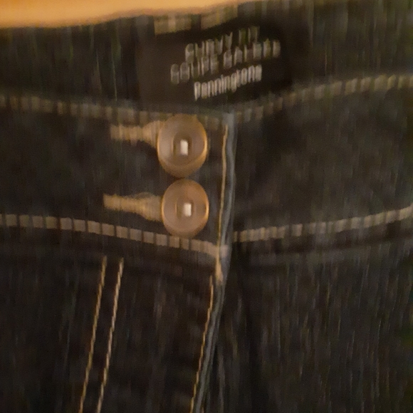 NWT - Dark Denim Bootcut Jeans - Picture 7 of 9